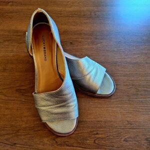 Lucky Brand Metallic Silver Sandals